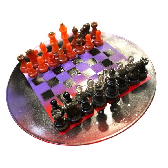 Vinyl Chess Set - Haunted Purple (Resin Pieces) - Picture 1 of 10